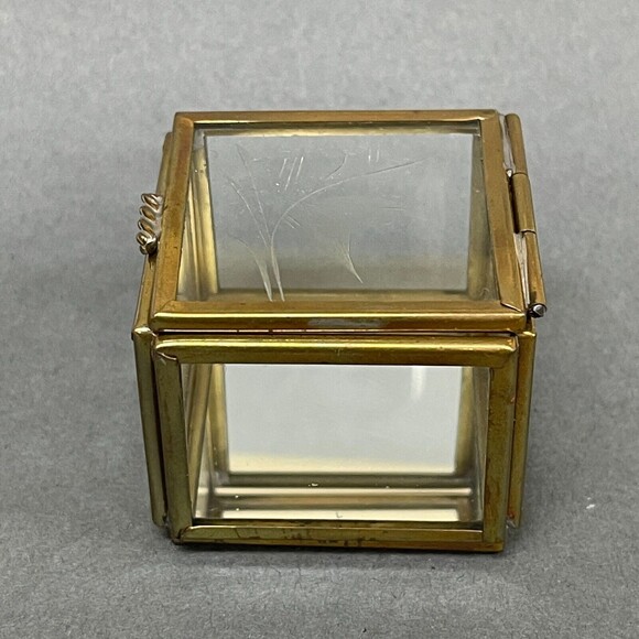 Vintage Glass Brass Mirrored Small Jewelry Trinket Box Square with Bird - Picture 4 of 7